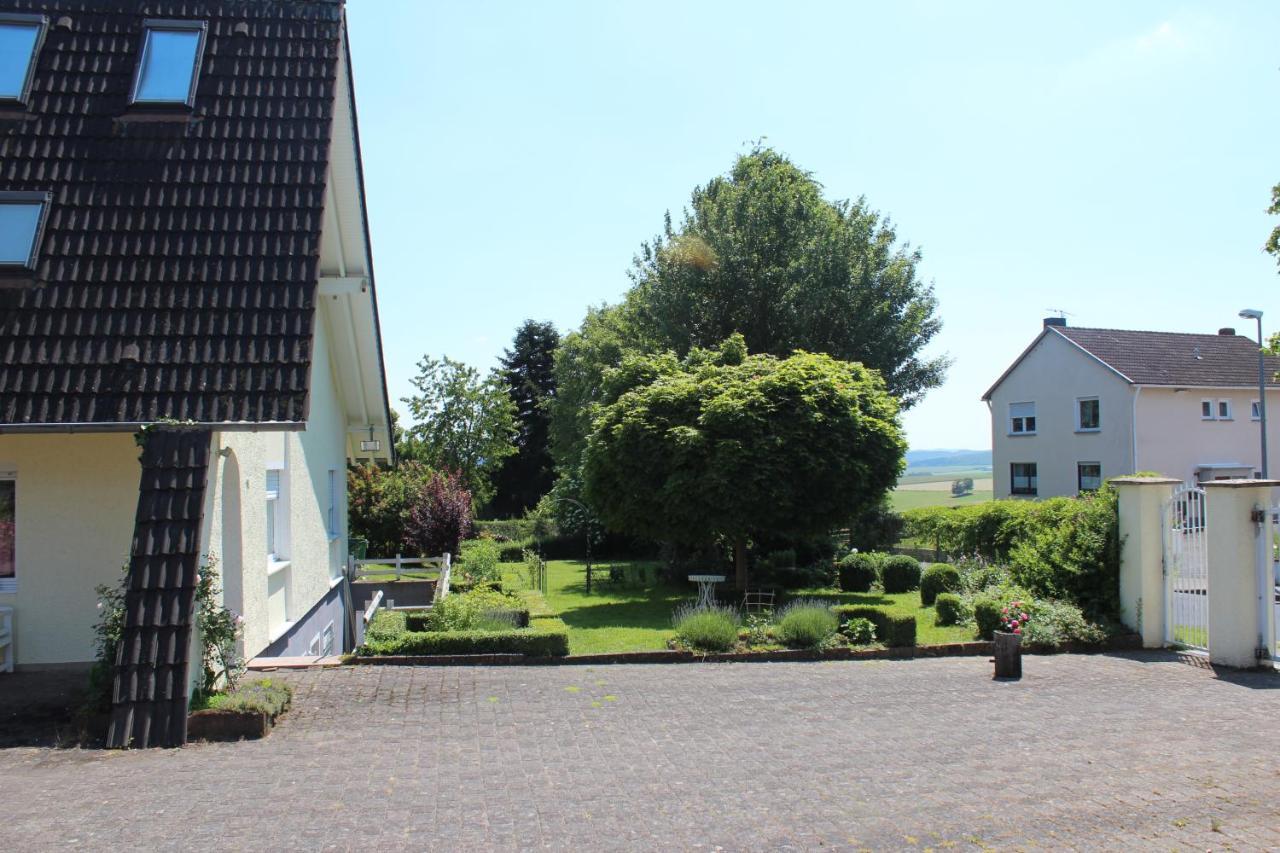 Ferienwohnung Nett Blankenheim  Dış mekan fotoğraf